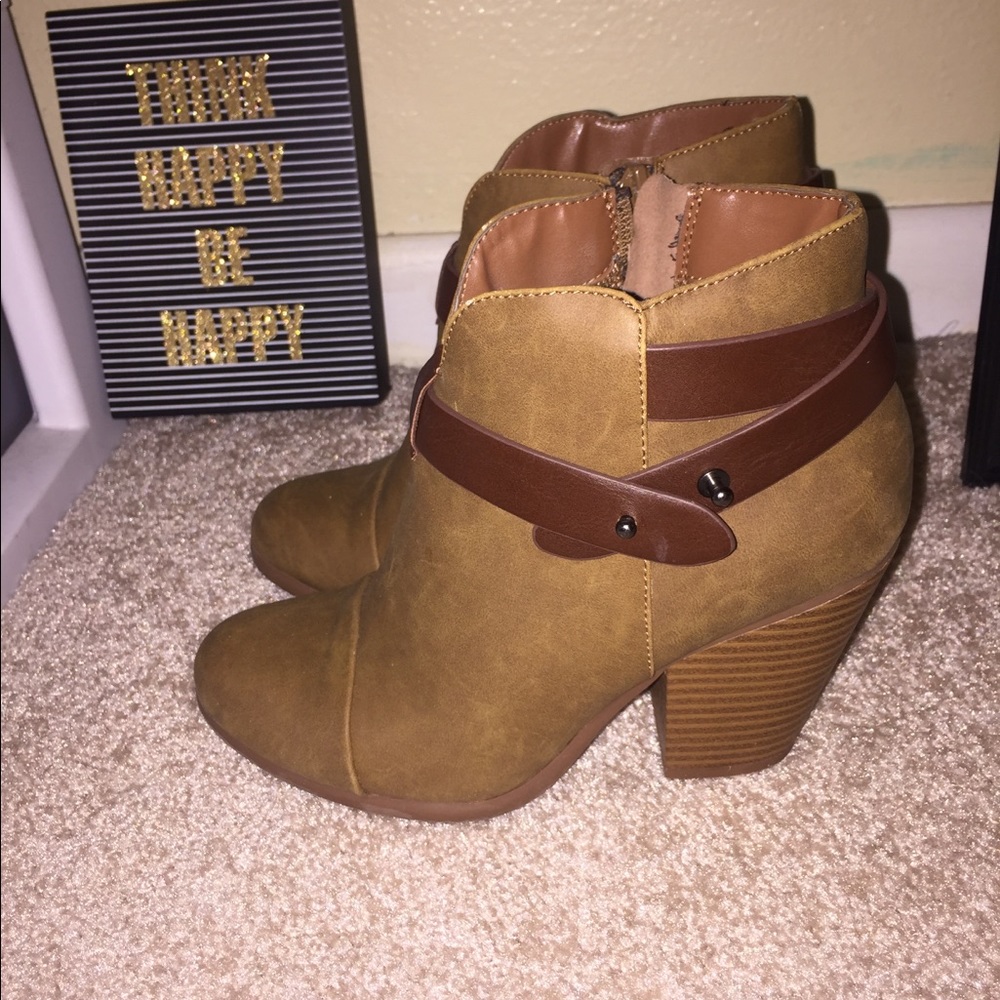 Soda booties